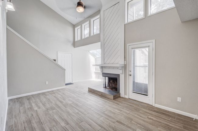 APT-105 - 9254 Forest Ln, Townhouse with 2 bedrooms, 2 bathrooms and null parking in Dallas TX | Image 4
