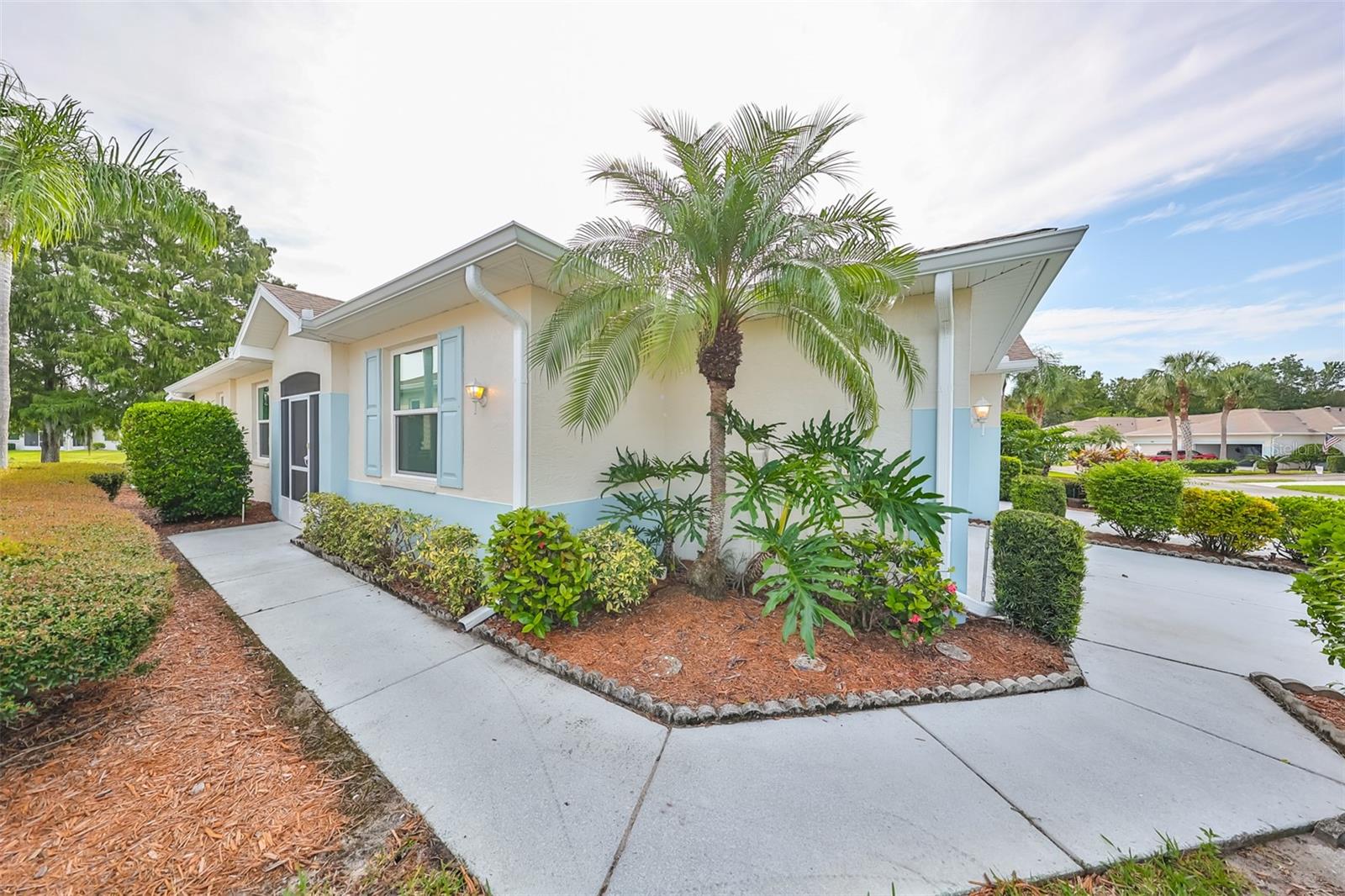 Tremont Greens Ln, Sun City Center, FL 33573