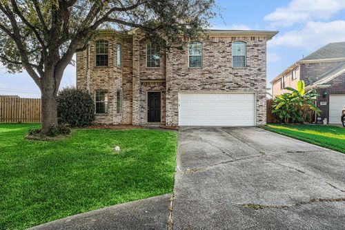 602 Chase More Ct, Bacliff, TX, 77518-2496 | Card Image