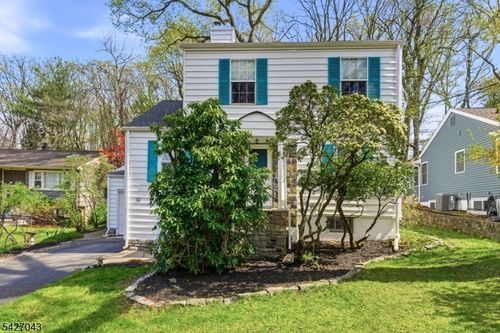32 Hibernia Rd, Rockaway, NJ, 07866-1804 | Card Image