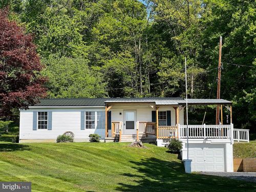 67 Hoss Dr, LEWISTOWN, PA, 17044-8240 | Card Image