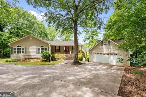 262 Roy Baynor Ln, Bowdon, GA, 30108-3402 | Card Image