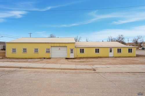 2911 W Omaha St, Rapid CIty, SD, 57702-8109 | Card Image