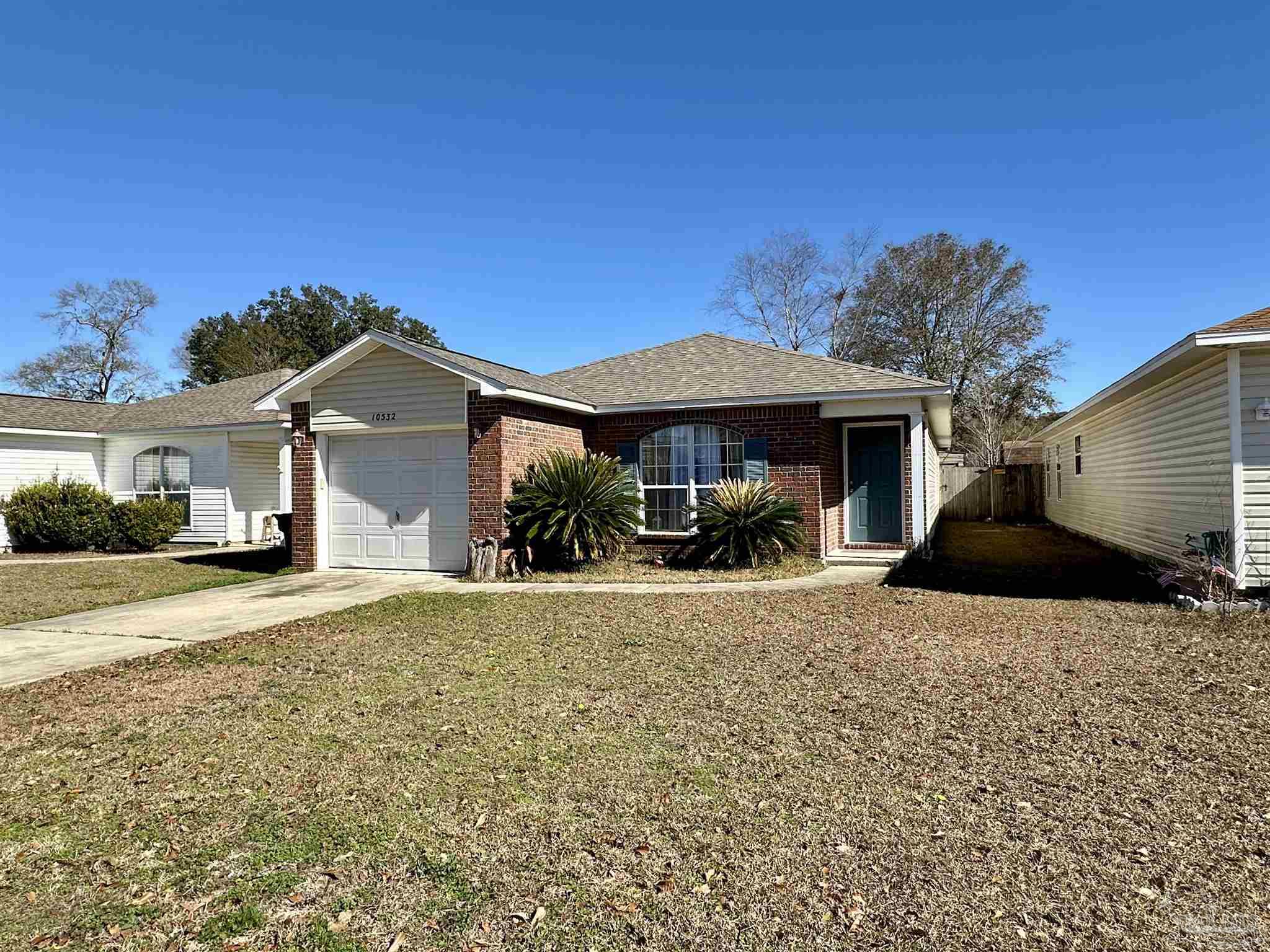 Wilderness Ln, Pensacola, FL 32534