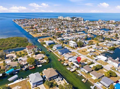6424 Boatyard Dr, HUDSON, FL, 34667-1595 | Card Image