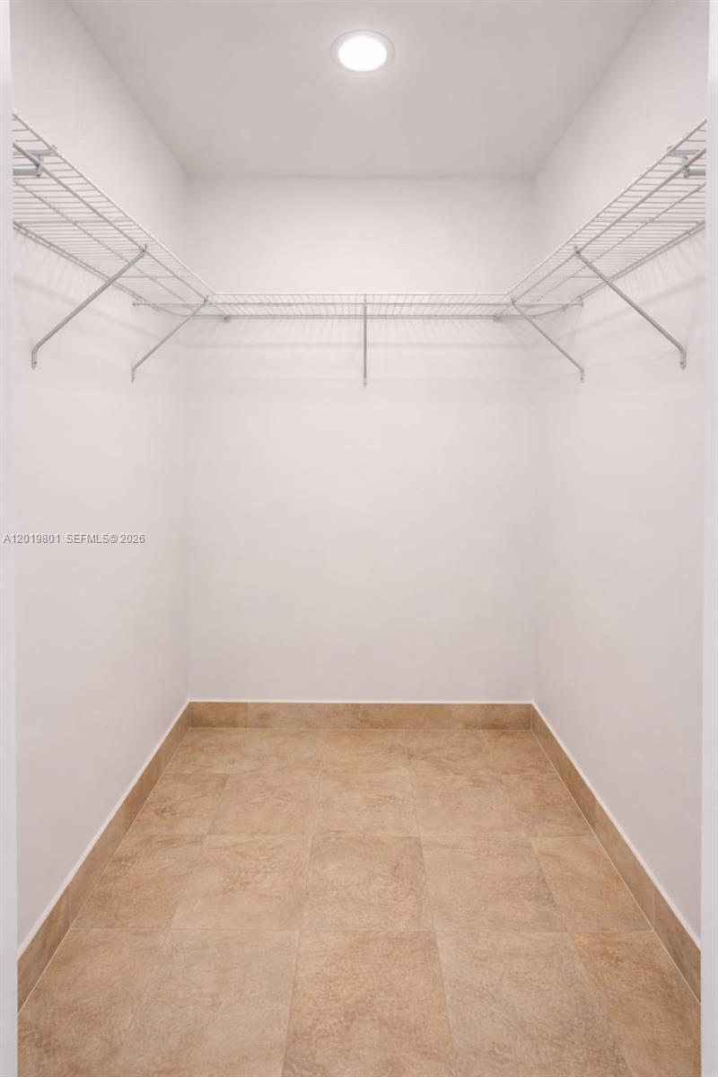 Residential Lease in Miami 4