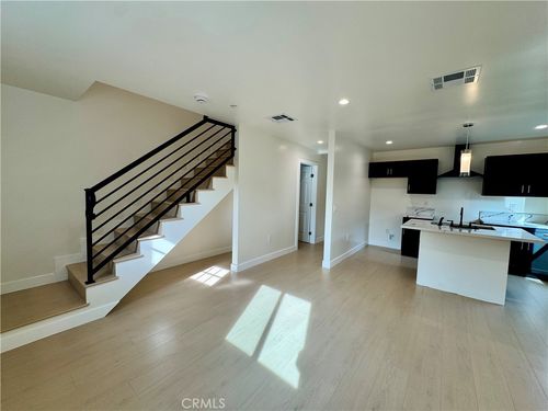 8113-8109 Cole St, Downey, CA, 90242-2413 | Card Image