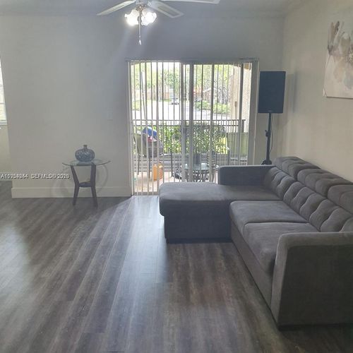 16103-11650 Sw 2nd St, Pembroke Pines, FL, 33025-4902 | Card Image