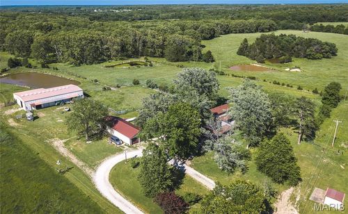 385 Woods Farm Rd, Sullivan, MO, 63080-3862 | Card Image