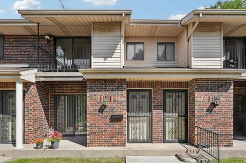 7209 57th Ave, Kenosha, WI, 53142-3684 | Card Image