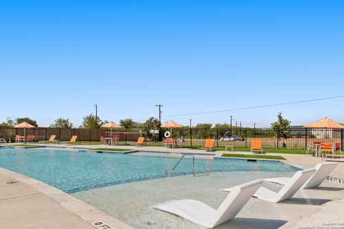 2342 Applewhite Mdw, San Antonio, TX, 78224-2357 | Card Image