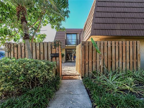 14c-1166 6th Ave, Vero Beach, FL, 32960-5964 | Card Image