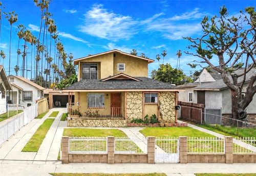 1736 W 51st St, Los Angeles, CA, 90062-2218 | Card Image