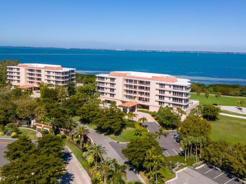 632-3070 Grand Bay Blvd, LONGBOAT KEY, FL, 34228-4194 | Card Image