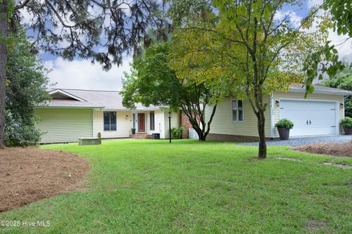 122 Lakeview Pt, West End, NC, 27376 | Card Image
