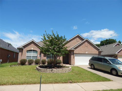 4836 Gloucester Dr, Grand Prairie, TX, 75052-4524 | Card Image