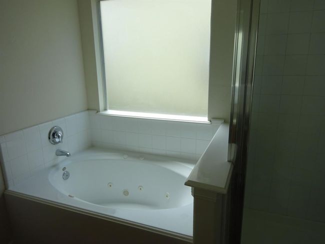 21606 Haylee Way, House other with 3 bedrooms, 3 bathrooms and 2 parking in Humble TX | Image 10