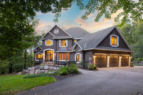 6155 Murray Ct, Shorewood, MN, 55331-3153 | Card Image