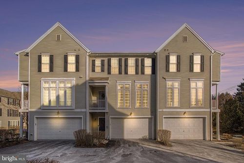 3009 Meridian Cmns, MECHANICSBURG, PA, 17055-3115 | Card Image