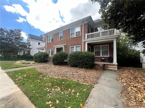 3-664 N Spring St, Winston Salem, NC, 27101-1335 | Card Image