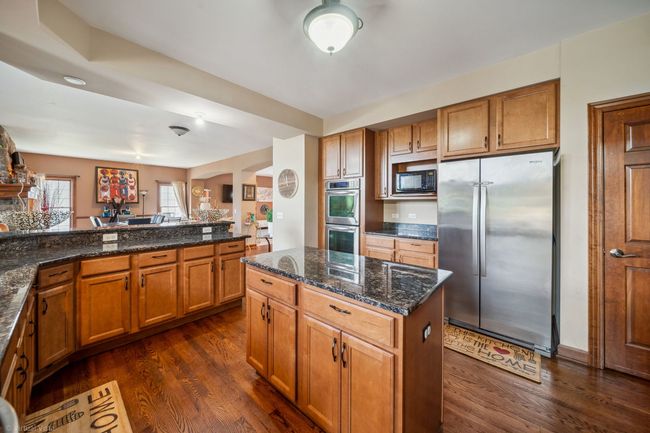 26200 W Chatham Dr, House other with 5 bedrooms, 3 bathrooms and 3 parking in Plainfield IL | Image 12