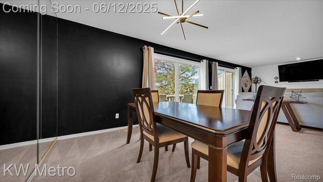 4013 Foxpointe Dr, Condo with 2 bedrooms, 3 bathrooms and null parking in West Bloomfield MI | Image 9