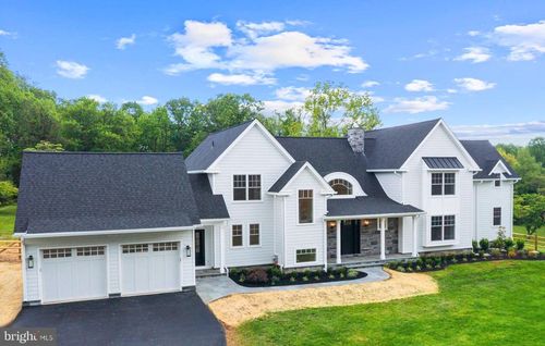3718 Gradyville Rd, NEWTOWN SQUARE, PA, 19073-3926 | Card Image