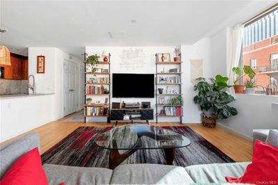 7DS - 556 State Street, House other with 2 bedrooms, 2 bathrooms and null parking in Brooklyn NY | Image 3