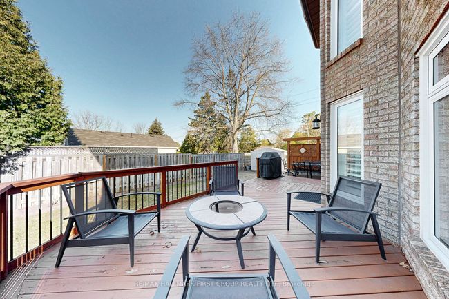 898 Darwin Dr, House other with 5 bedrooms, 4 bathrooms and 2 parking in Pickering ON | Image 44