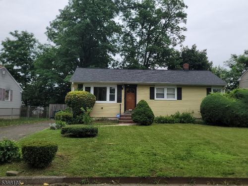 519 Trinity St, Plainfield, NJ, 07063-1415 | Card Image