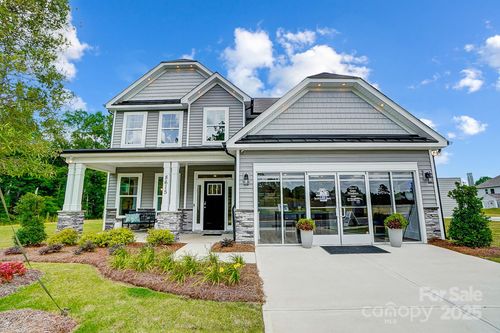 8615 Frank Grier Rd, Charlotte, NC, 28215-9411 | Card Image