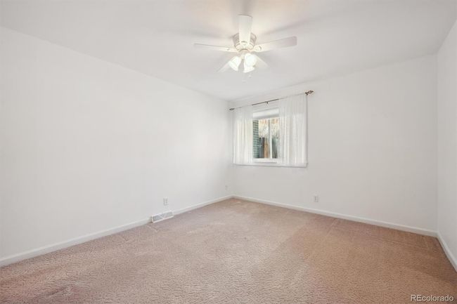 9822 Orangewood Dr, Condo with 4 bedrooms, 2 bathrooms and 1 parking in Thornton CO | Image 13