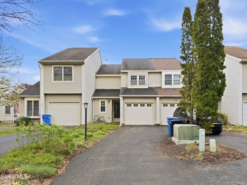 39 Wilan Ln, Albany, NY, 12203-4440 | Card Image