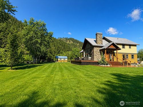 180 Country River Ln, Entiat, WA, 98822-4502 | Card Image