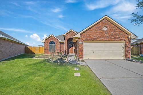 7202 Lyndhurst Village Ln, Spring, TX, 77379-3775 | Card Image