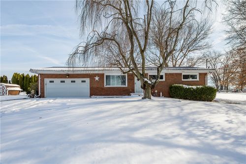 1032 Greensburg Pike, West Newton, PA, 15089-3007 | Card Image