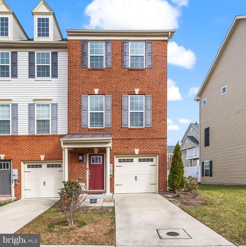 8341 Daydream Cres, PASADENA, MD, 21122-7239 | Card Image