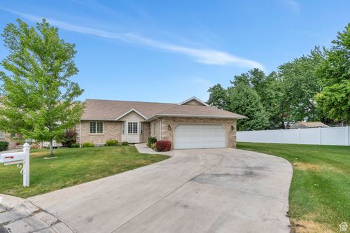 537 N 80 W, Lindon, UT, 84042-1360 | Card Image