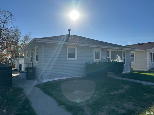 1124 13th Ave, Fulton, IL, 61252-1126 | Card Image