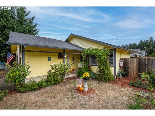 90 S 17th St, Cottage Grove, OR, 97424-2340 | Card Image