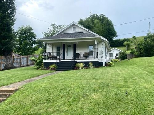 650 Nuckolls Curve Rd, Galax, VA, 24333-2286 | Card Image