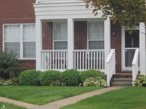 29260 Philadelphia Dr, Chesterfield, MI, 48051-3782 | Card Image