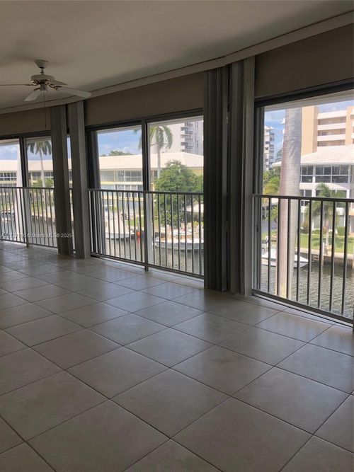 apt-302-3051 Ne 47th Ct, Fort Lauderdale, FL, 33308-5302 | Card Image