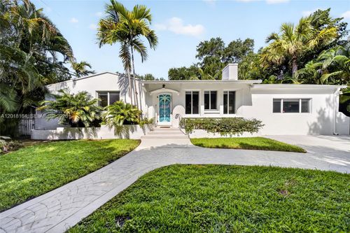 8250 Ne 3rd Ct, Miami, FL, 33138-3908 | Card Image