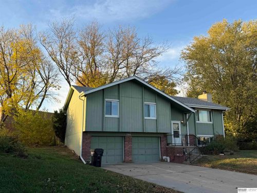 7802 Chinawood Ave, La Vista, NE, 68128-2849 | Card Image
