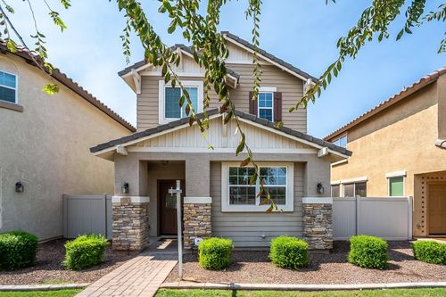 1055 S Reber Avenue, Gilbert, AZ, 85296 | Card Image