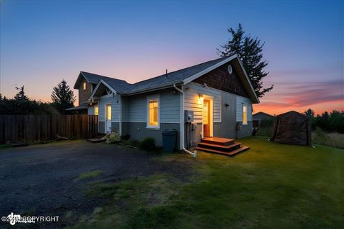 3761 Forest Glen Dr, Homer, AK, 99603-7467 | Card Image