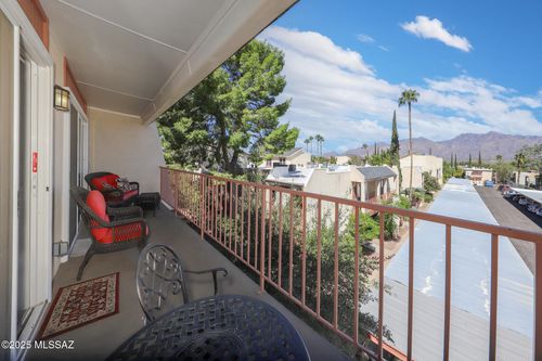 266-1600 N Wilmot Road, Tucson, AZ, 85712 | Card Image