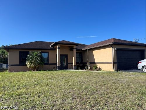 2660 72nd Ave, Naples, FL, 34120-2742 | Card Image