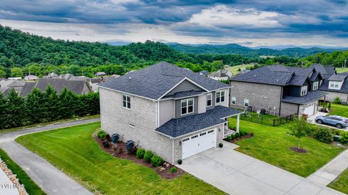 4073 Maize Pl, Piney Flats, TN, 37686-4670 | Card Image
